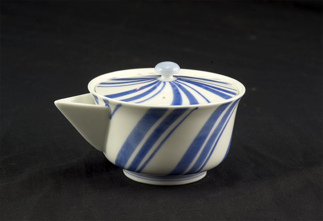 Kyo porcelán hoihin