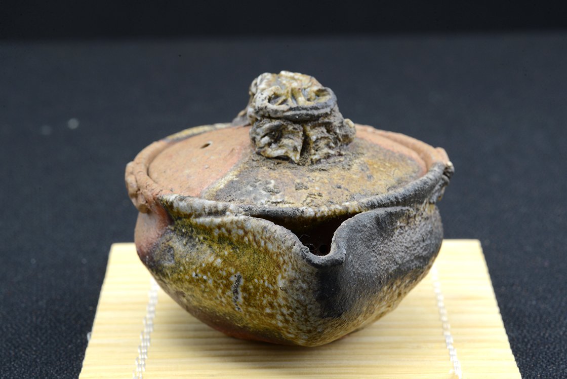 Sárkány bizen hoihin japán teáskanna