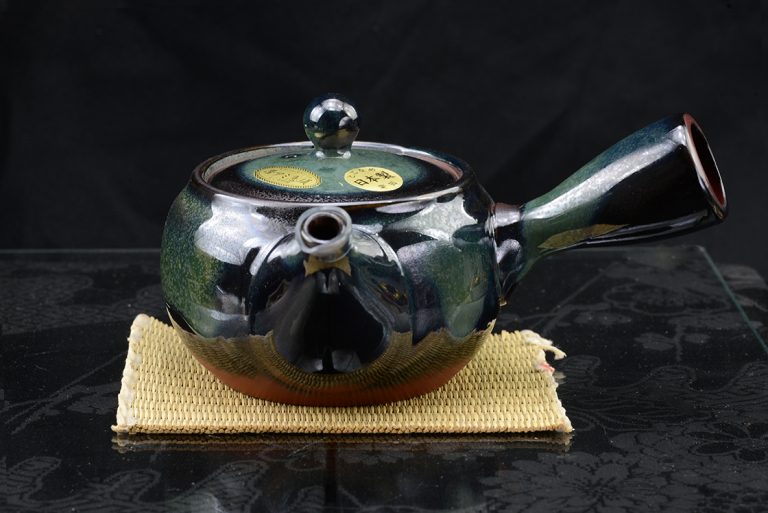 Türkizzöld japán tokoname teáskanna