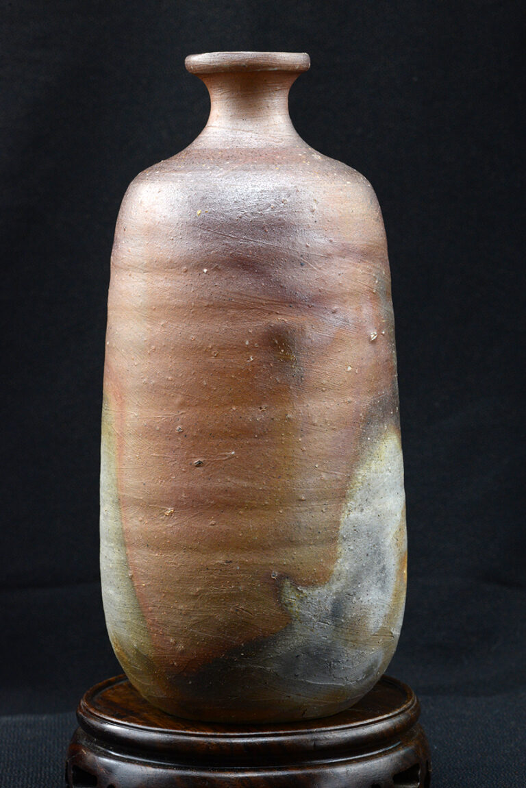 Bizen fatüzes japán virágváza