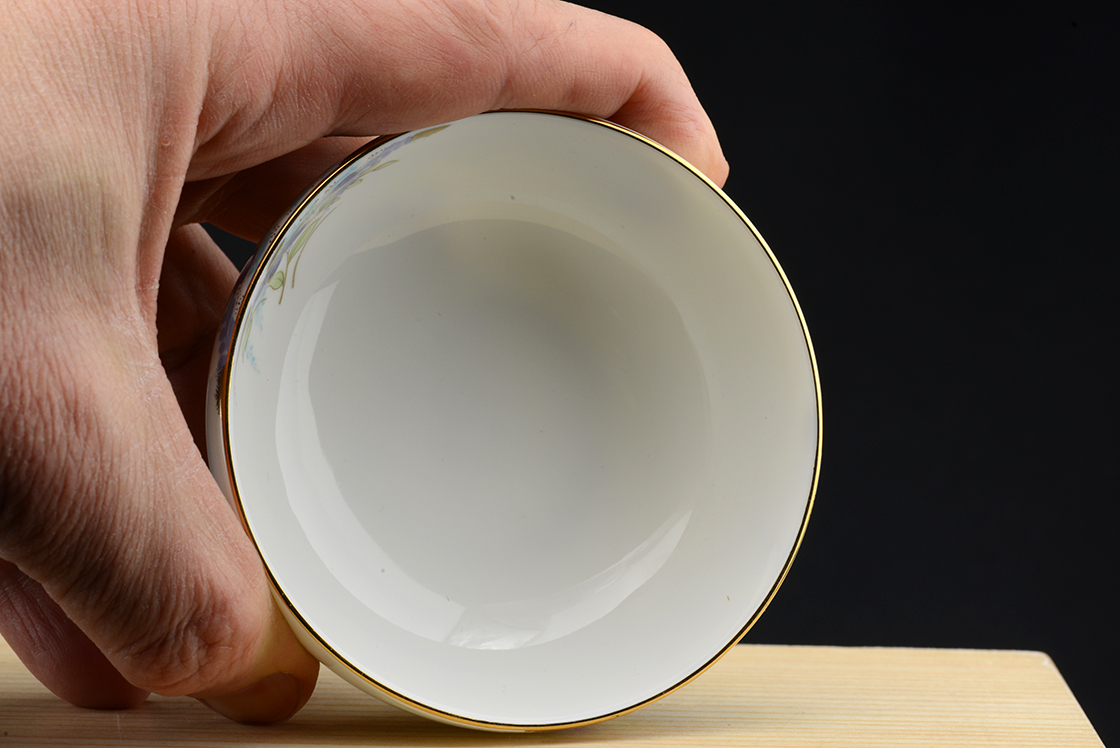 Arita kézzel festett teáscsésze készlet