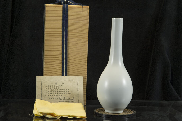 Kékszalag hanaire virág váza