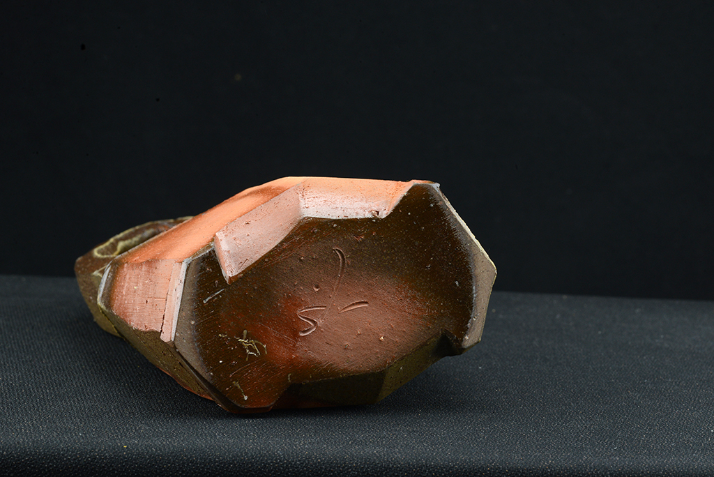 Kortárs bizen hanaire virágváza