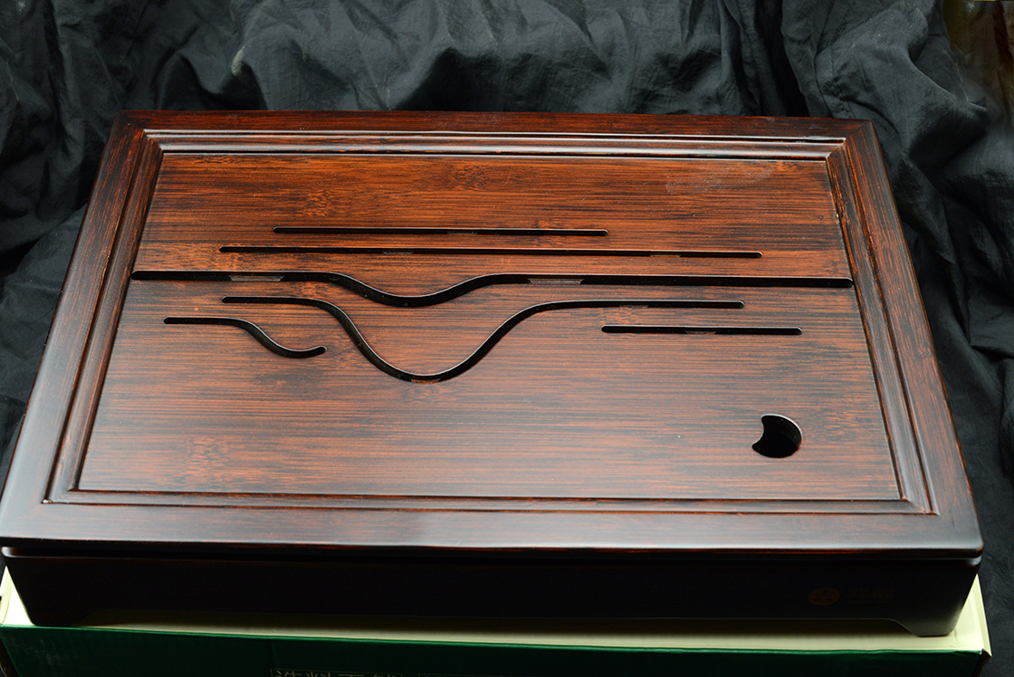 Sötét bambusz teatálca