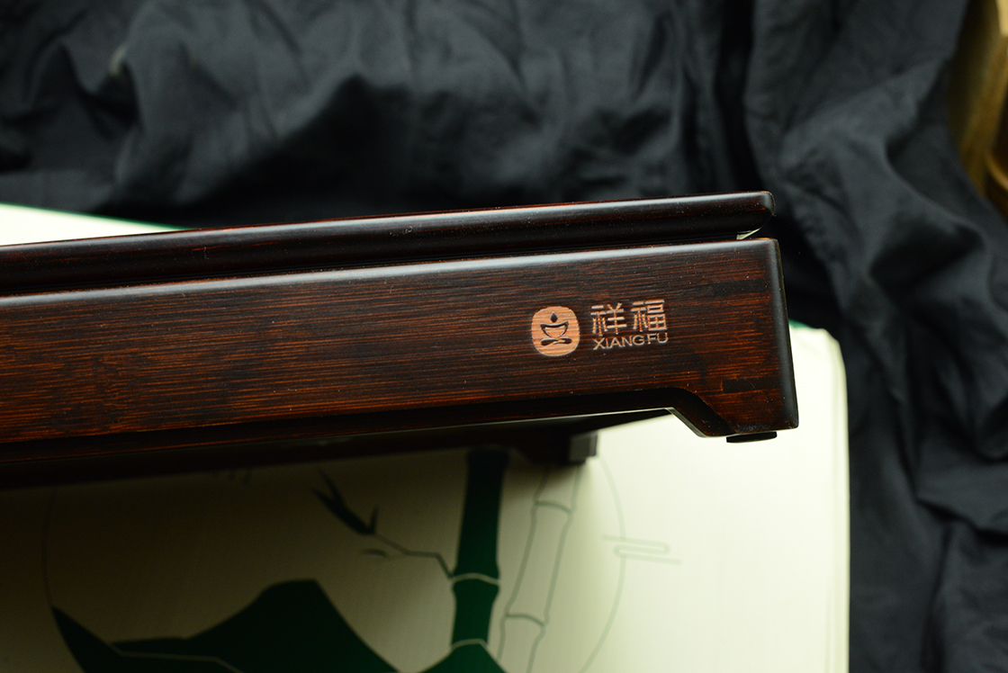 Sötét bambusz teatálca