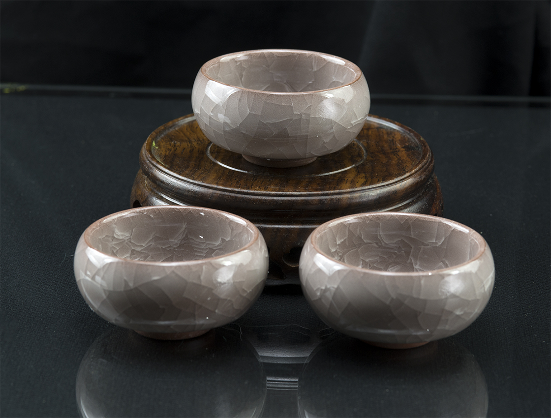 Beige celadon jégporcelán teáscsésze