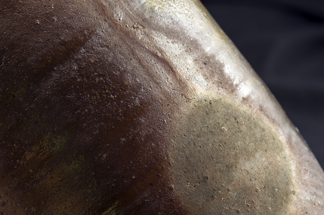 Fatüzes bizen virágváza