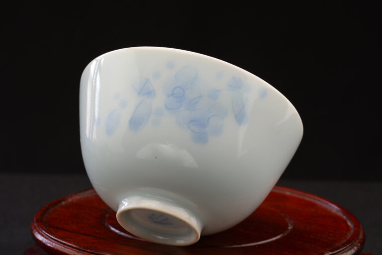 Égszínkék porcelán teáscsésze készlet