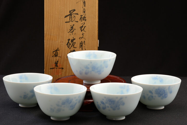 Égszínkék porcelán teáscsésze készlet