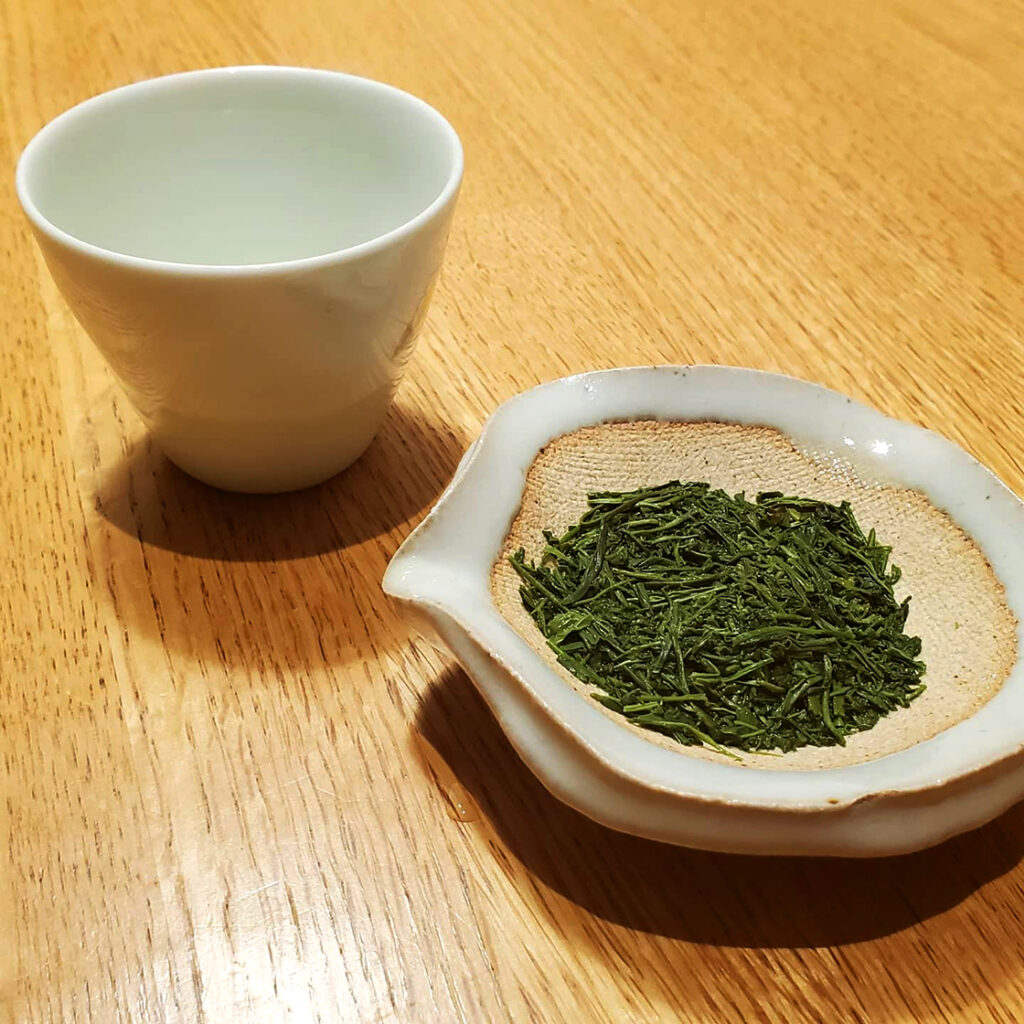 Fedél nélkül hoihin