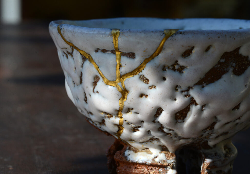 kintsugi: aranyozott sebhelyek