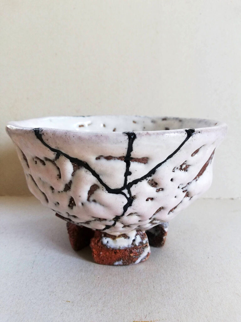 kintsugi: aranyozott sebhelyek