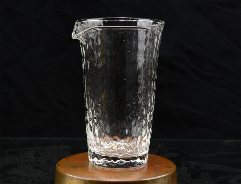 Kristály torony kiöntő