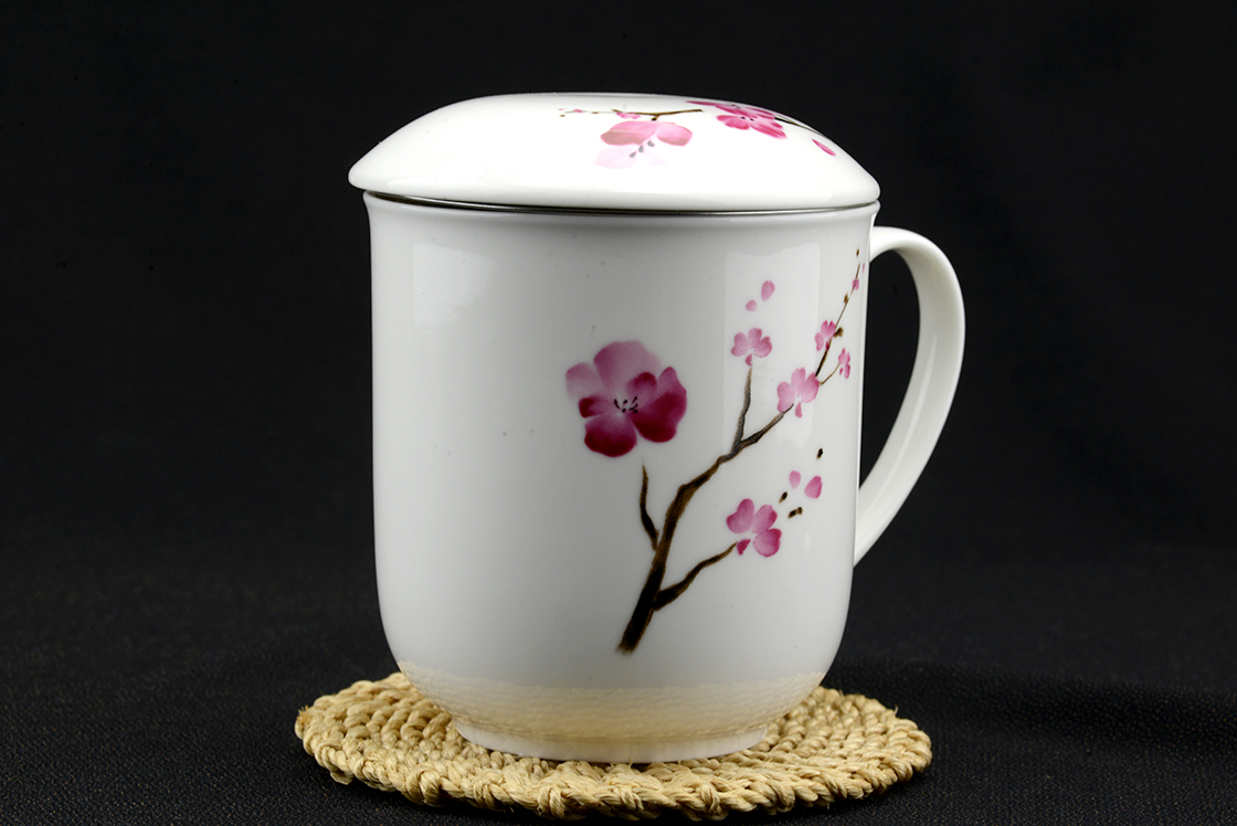 Sakura szűrős porcelán bögre