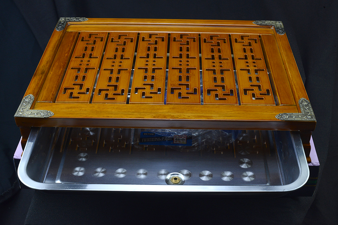 Szvasztika teatálca