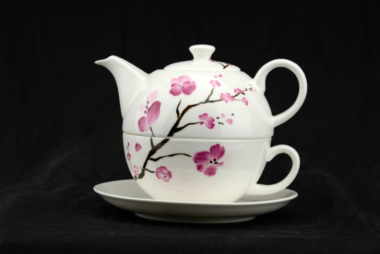 Sakura Duo porcelán teáskészlet