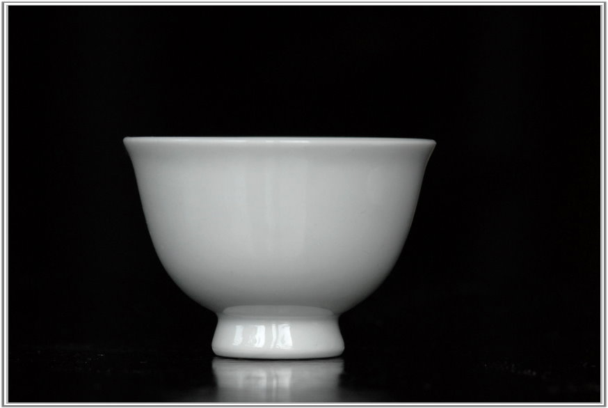 Fehér sencha porcelán csésze