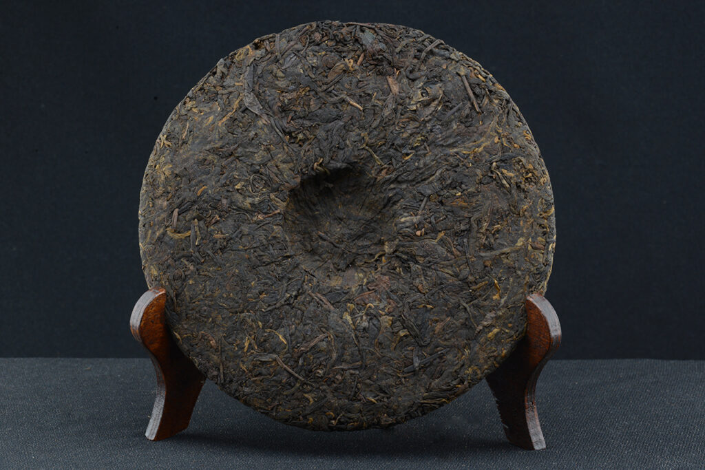 2001 勐海大益 7572 2001-Menghai-7572-aged-shu-puerh-tea