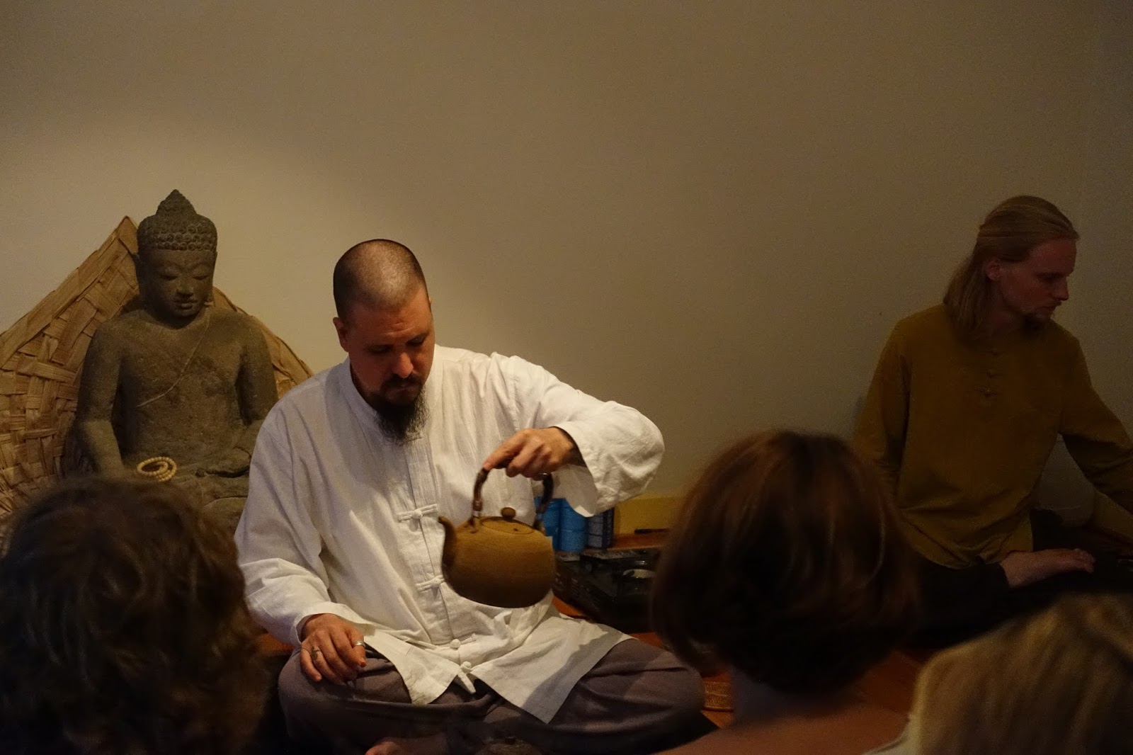 wude globális tea kunyhó