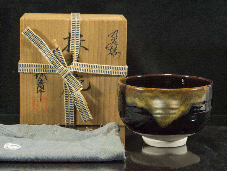 Aranyló Kutani chawan