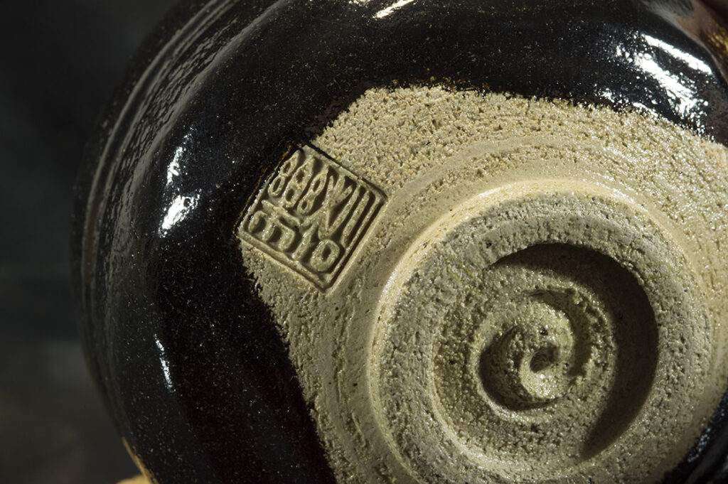 Daitokuji-zen-templom-kuro-raku-chawan-18