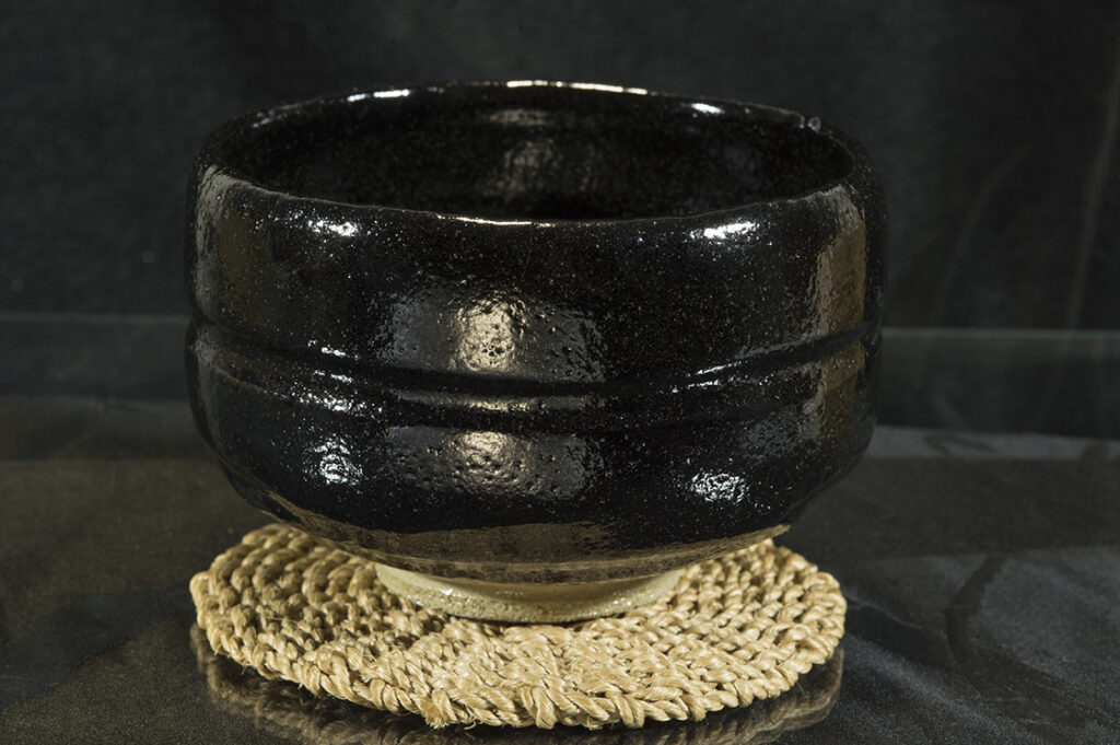 Daitokuji-zen-templom-kuro-raku-chawan-18