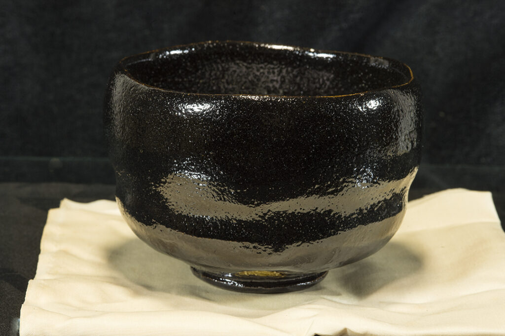 Tozo-Hayashi-raku-chawan