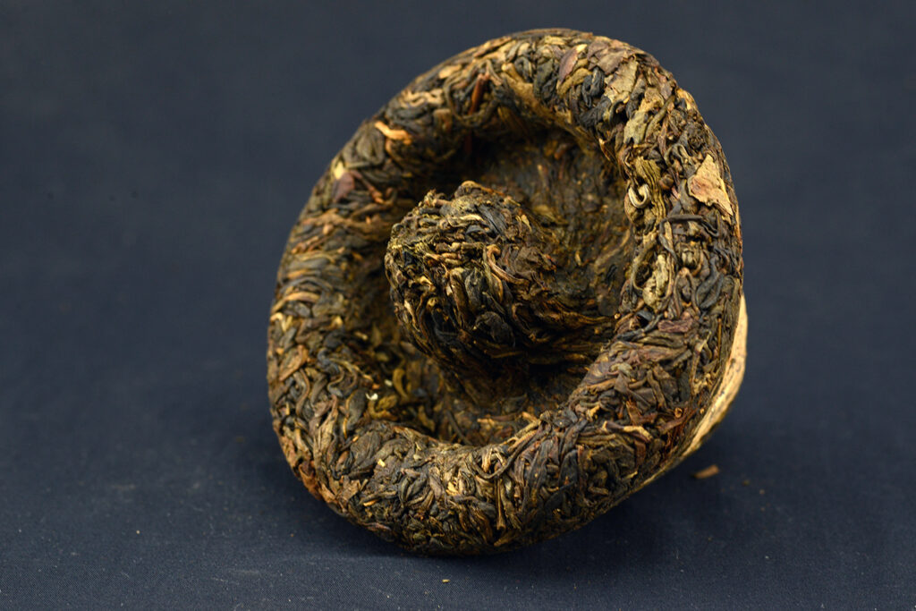 2006 Bulang hegyi gomba sheng puerh tea