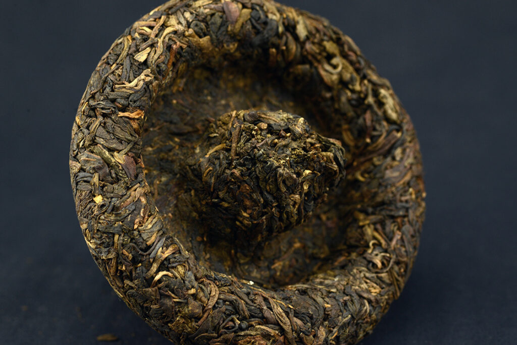 2006 Bulang hegyi gomba sheng puerh tea