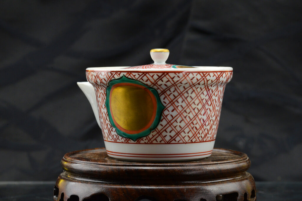 Kézzel festett japán teáskészlet