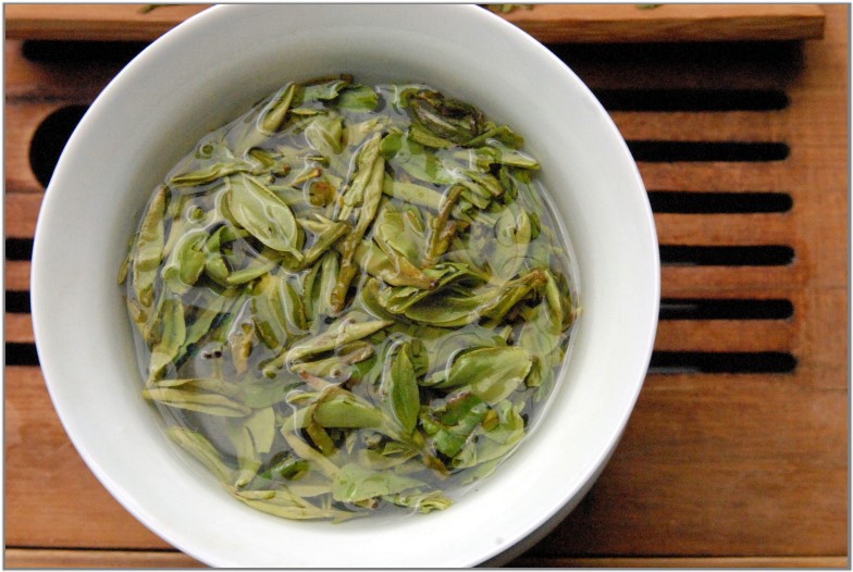 A Long Jing a kínai zöld tea szinonimája.