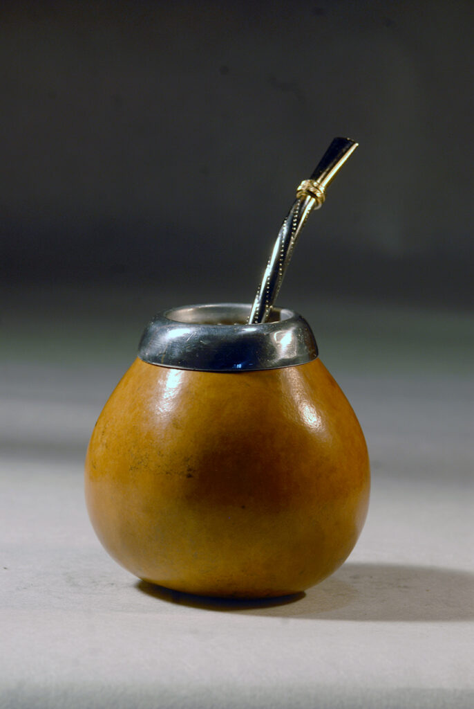 Natúr mate tök bombillával