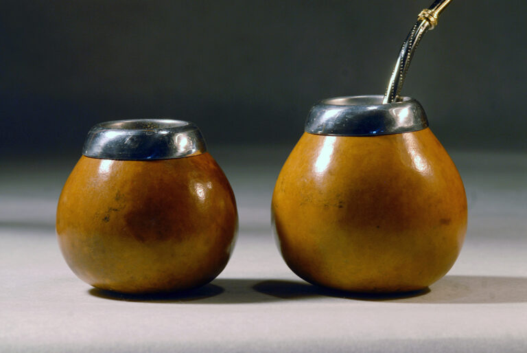 Natúr mate tök bombillával