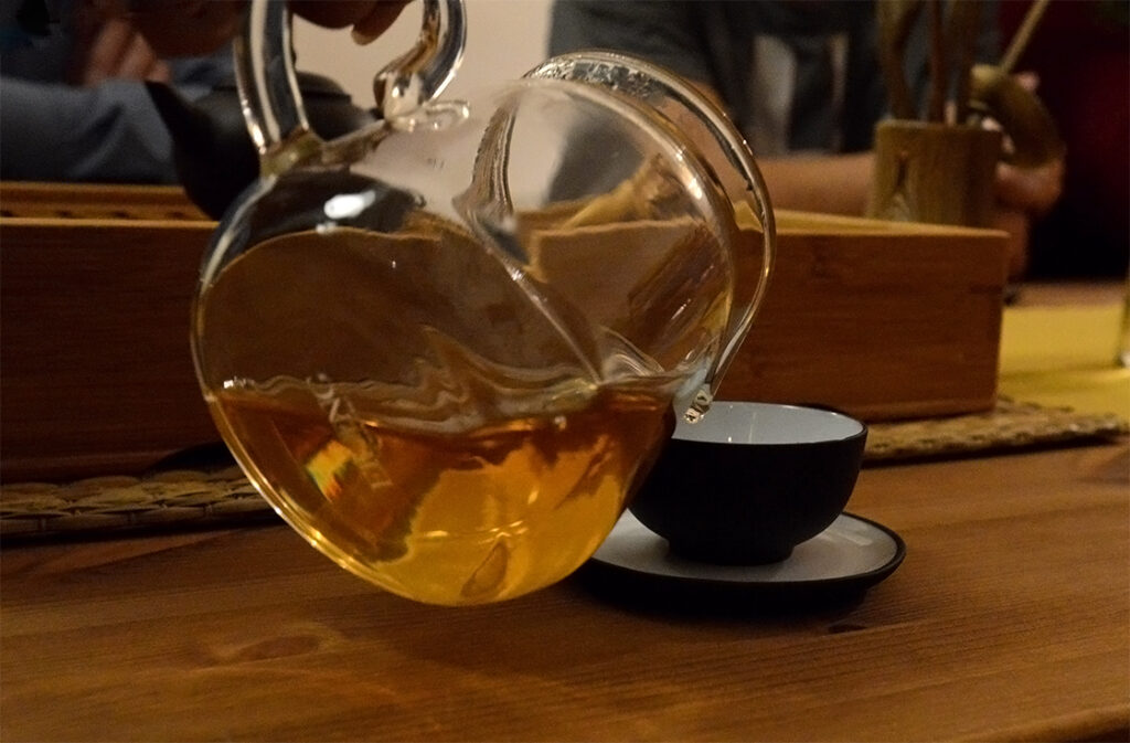 William, Osmont a teakertész