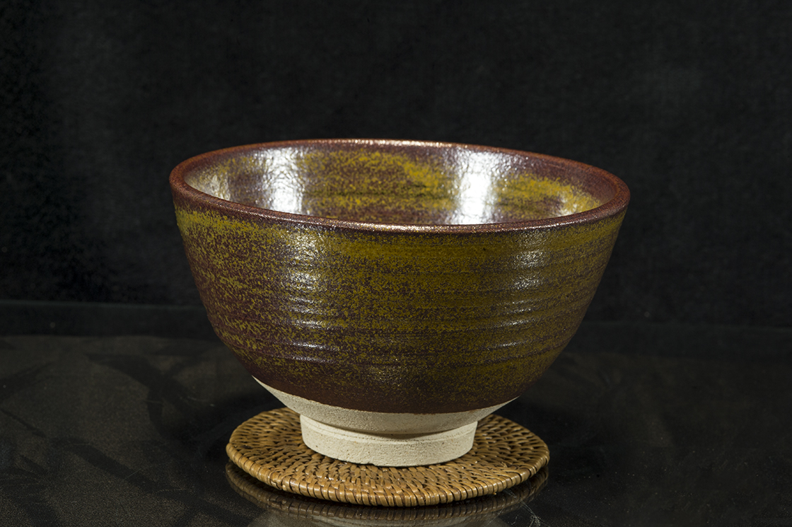 Akita Terauchi chawan matcha csésze