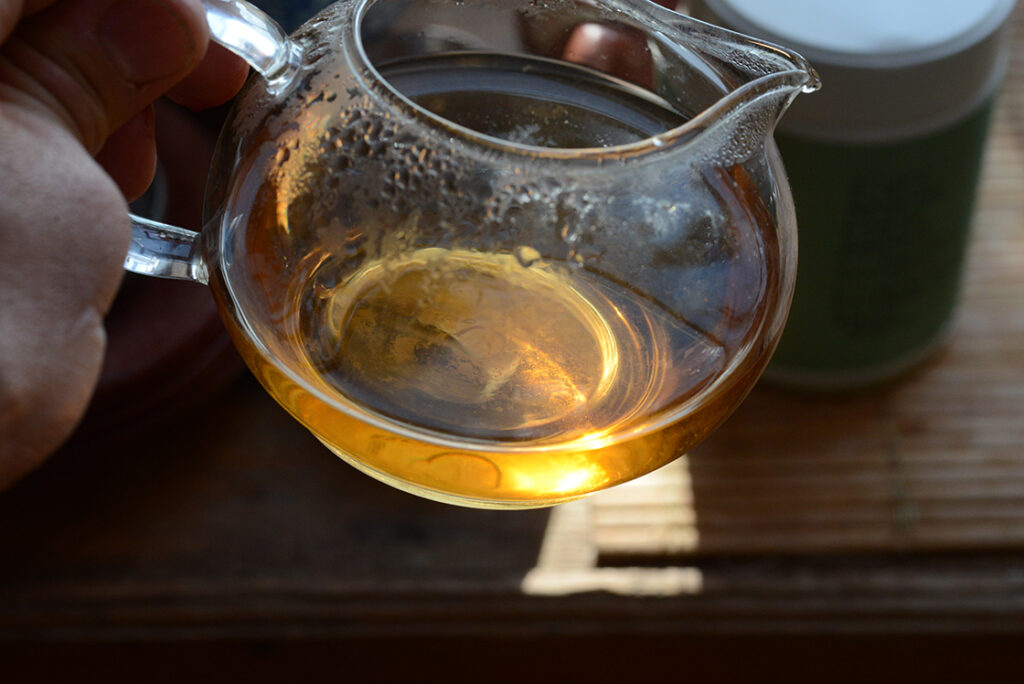 2012 xiaguan darutollas tuo sheng puerh tea