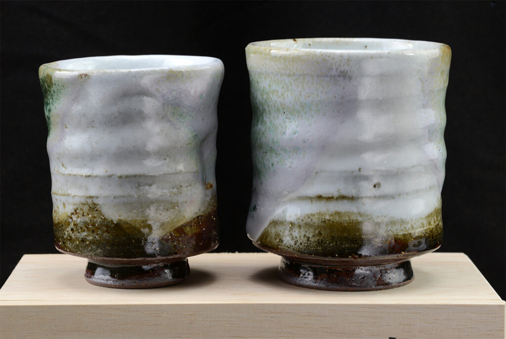 Szivárványos sansai teáscsésze pár