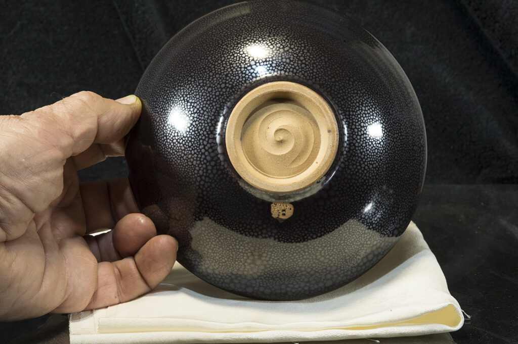 Yuteki-Tenmoku-chawan-Yahei-Wakui-japan-matcha-teascsesze