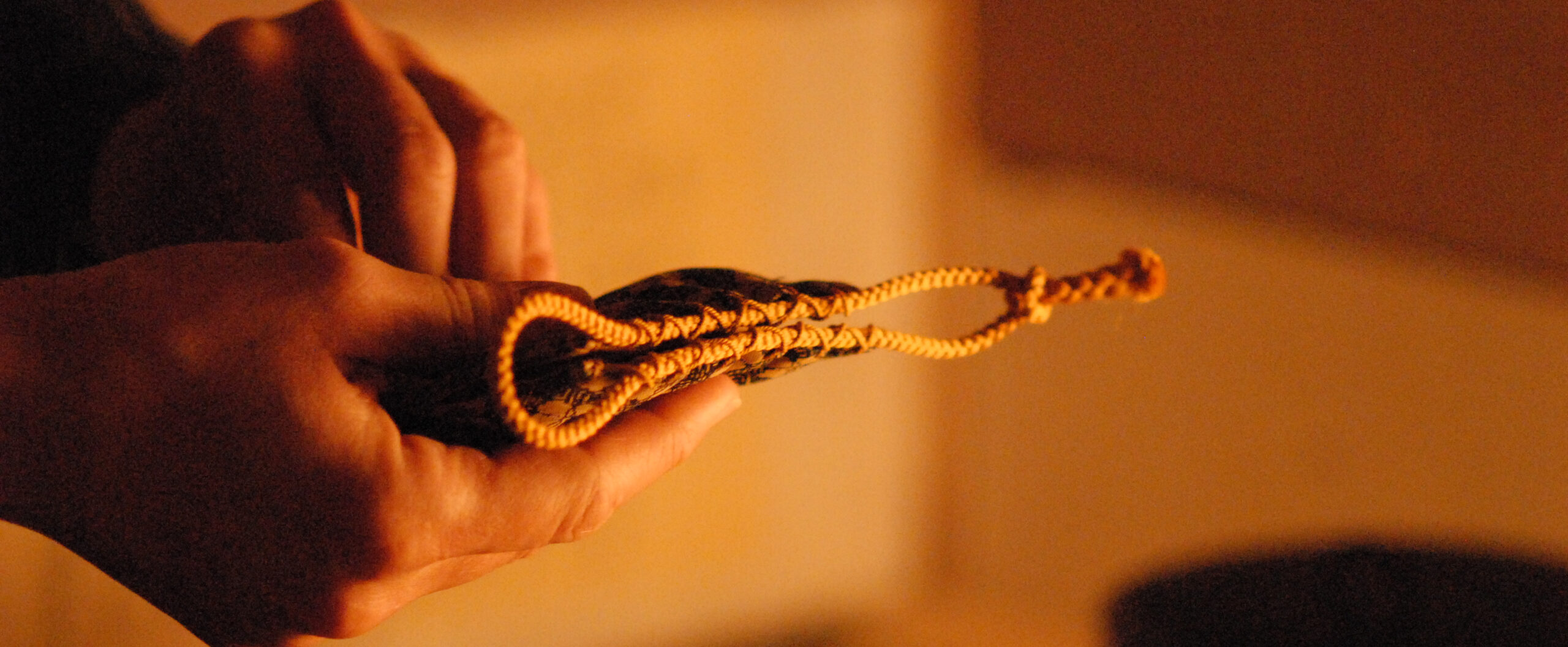 chaire teatartó koichához