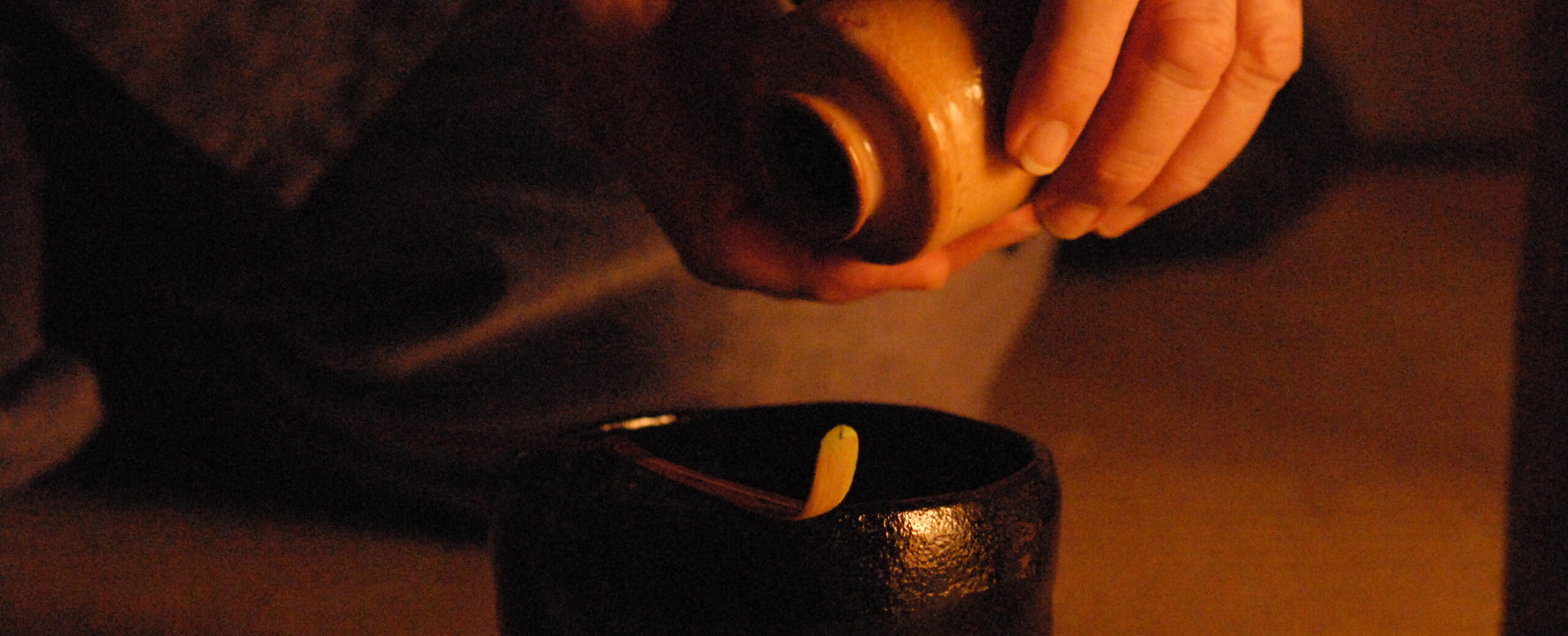 chaire teatartó koichához