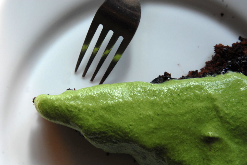 csokoládé torta zöld tea krémmel