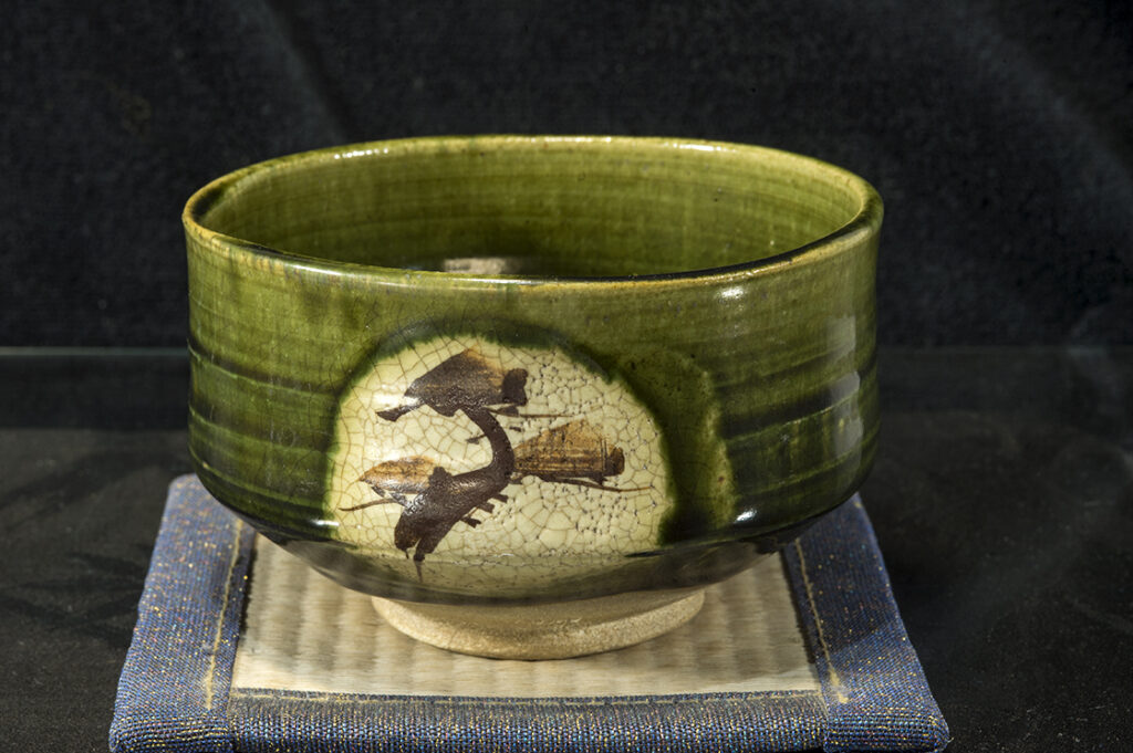 oribe-chawan-japan-matcha-teascsesze