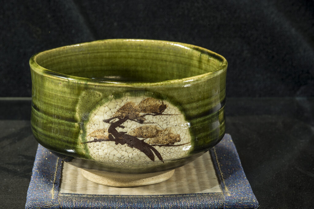 oribe-chawan-japan-matcha-teascsesze