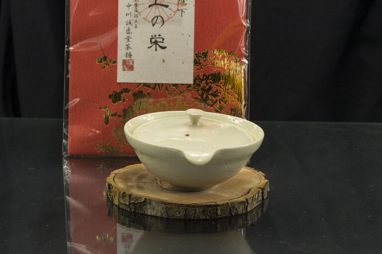 celadon-hoihin-japan-teaskanna