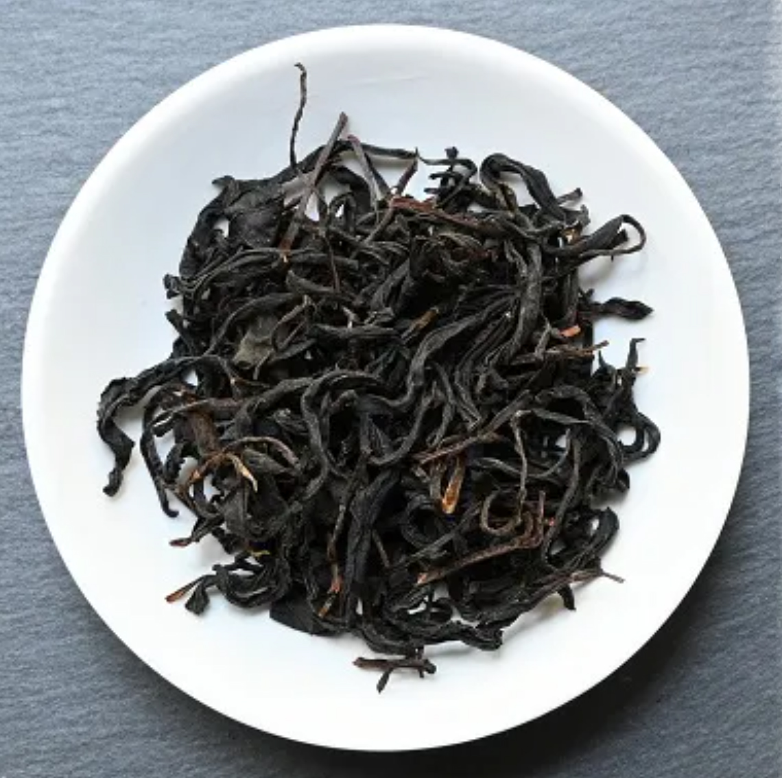 okuharuka-fekete-tea